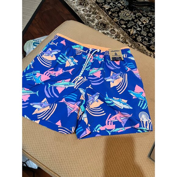 Chubbies Daddy Shark‎ Mens Shorts - Size L - NWT - Picture 1 of 7